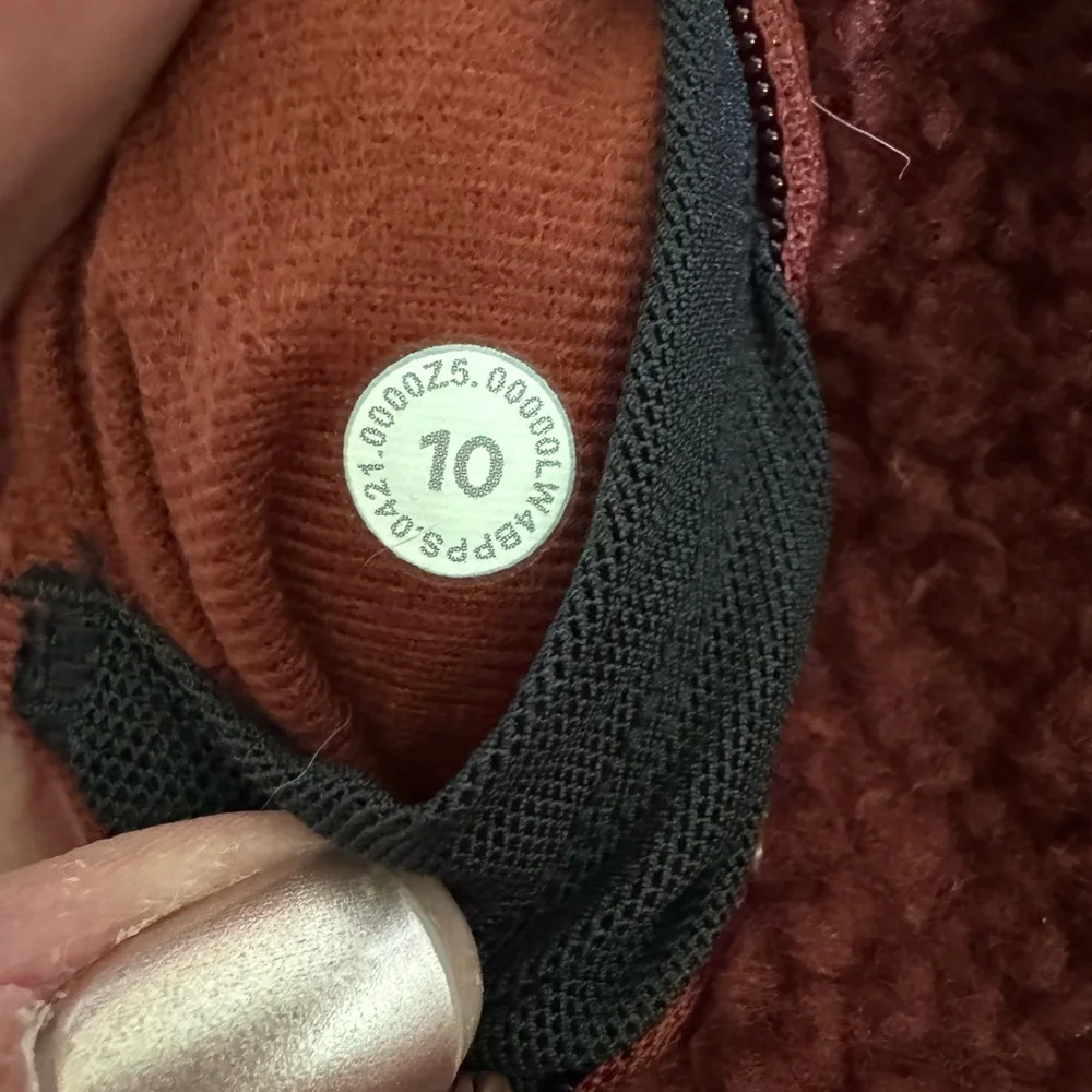 Lululemon textured fleece full zip jacket - Picture 6 of 6